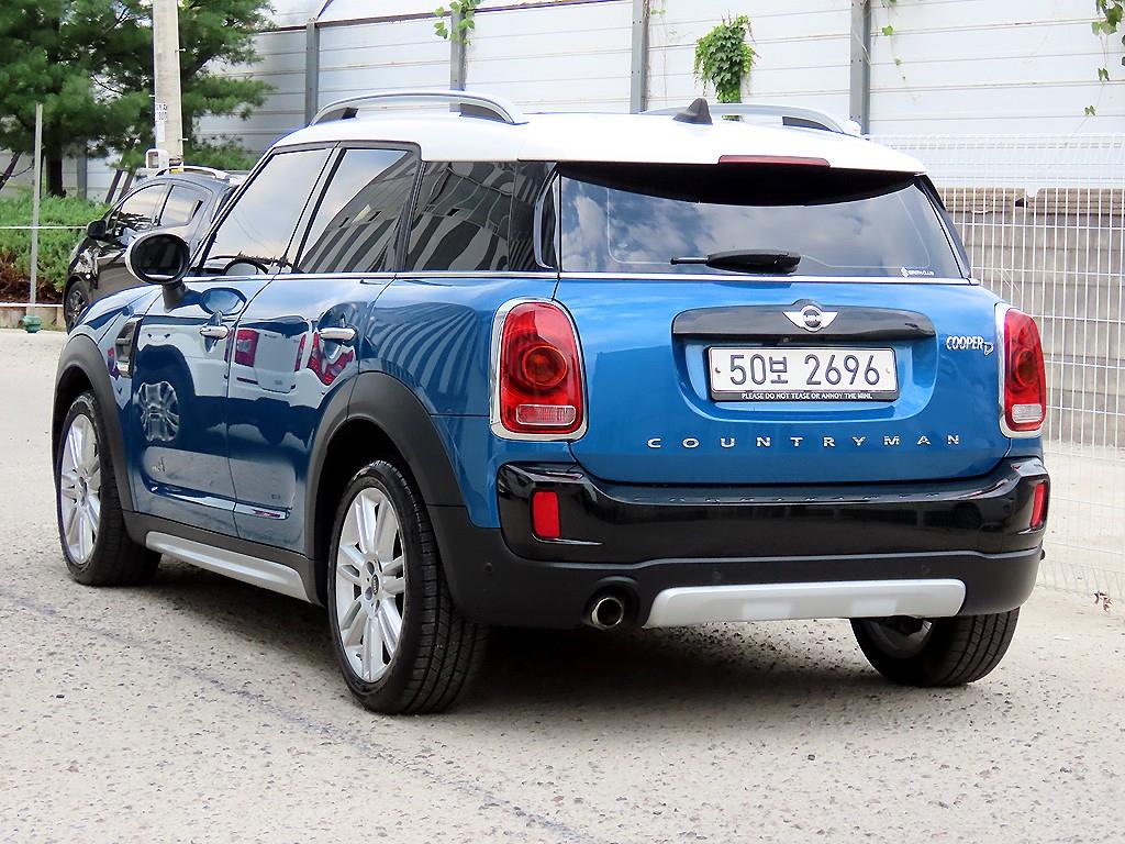 Mini Countryman - Vista 3