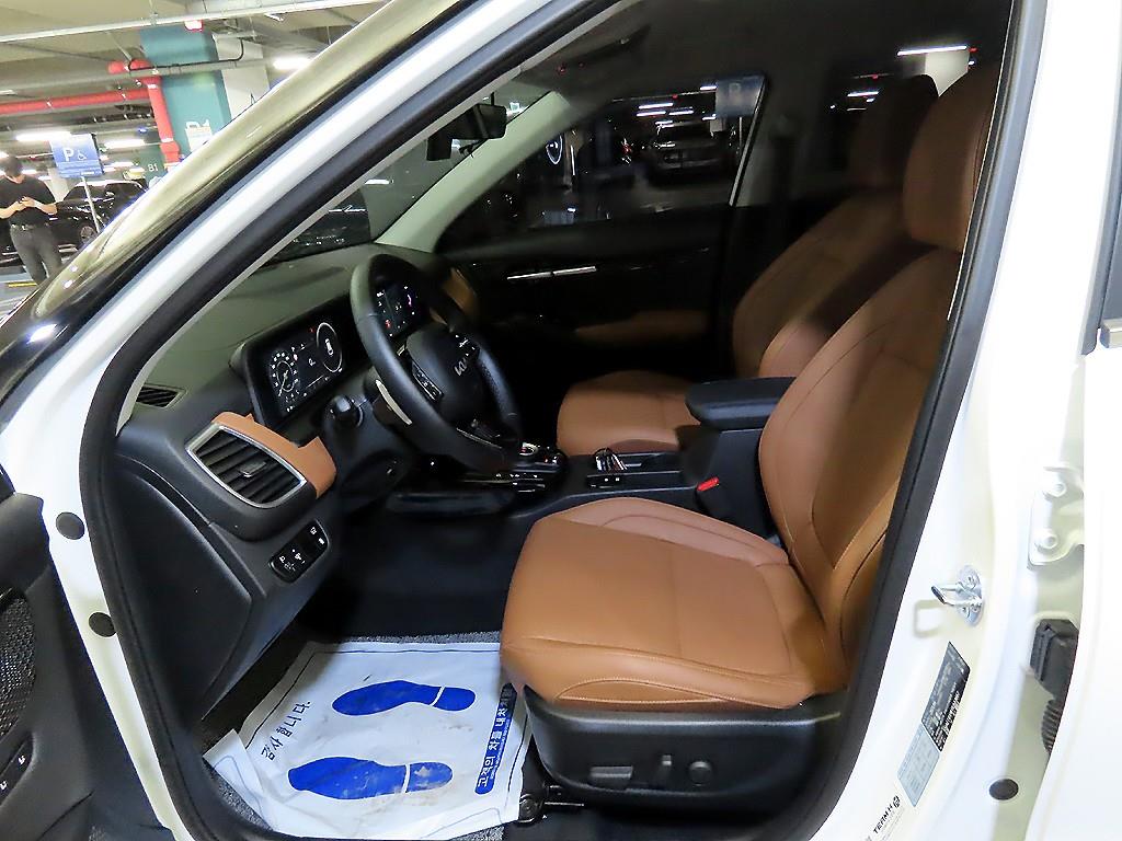KIA Seltos - Vista 6