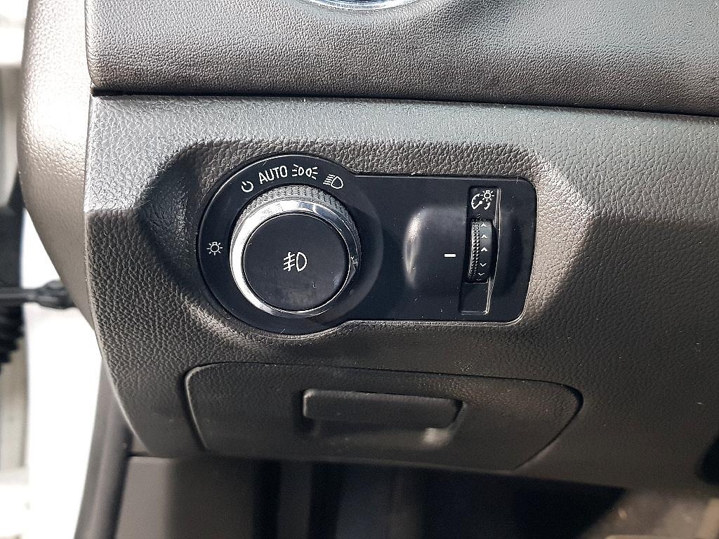 Chevrolet Cruise - Vista 11