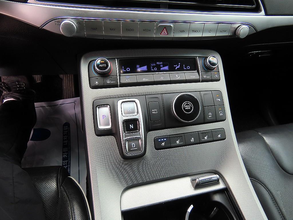 HYUNDAI Palisade - Vista 10