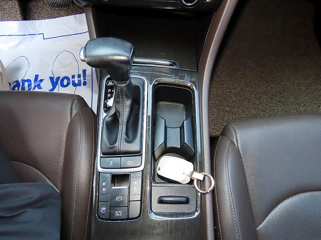 KIA K5 - Vista 10