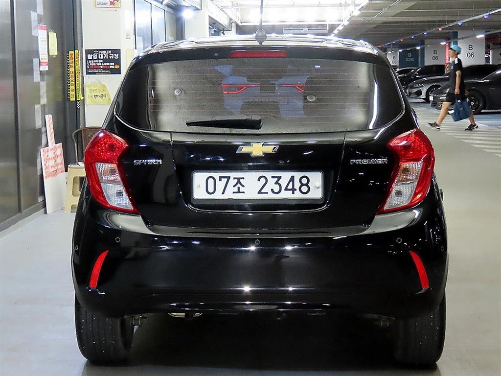 Chevrolet Spark - Vista 5