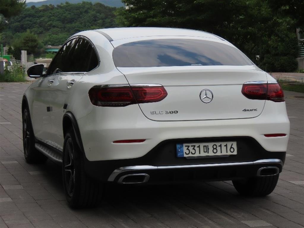 Mercedes Benz GLC Class - Vista 7