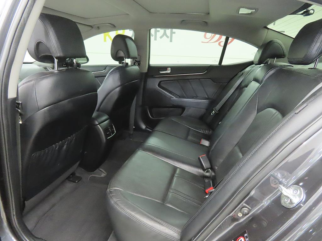 KIA K7 - Vista 6