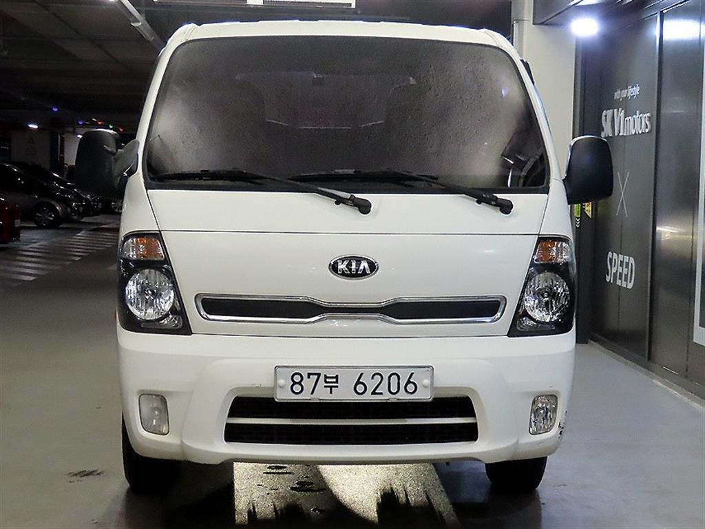 Small Truck Cargo (small) - Vista 2