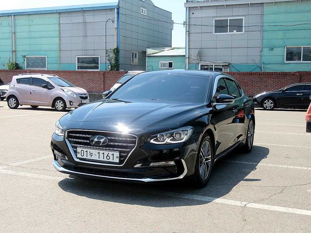HYUNDAI Grandeur - Vista 2