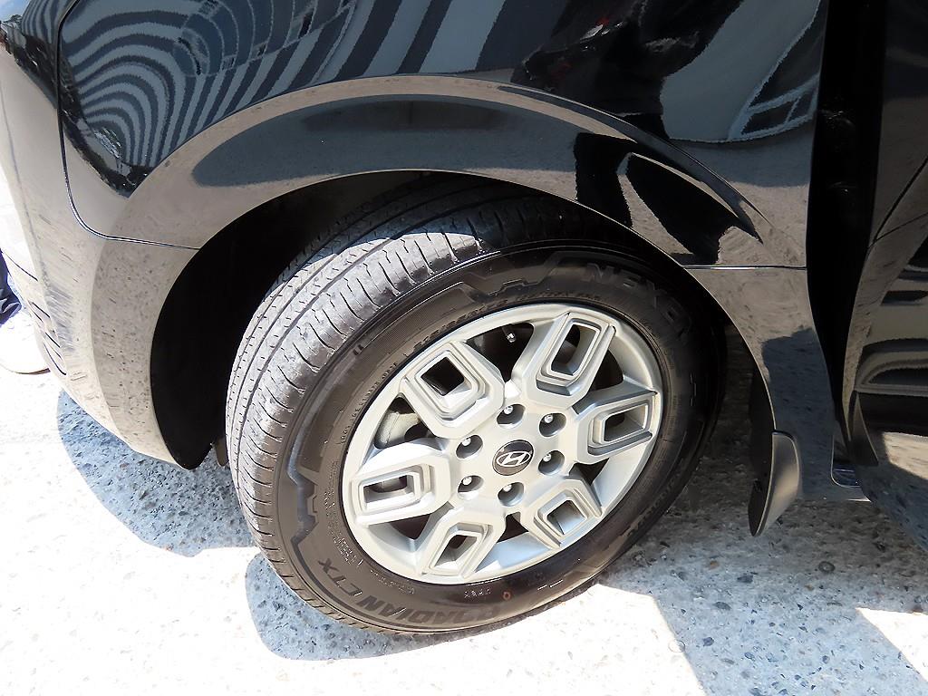 HYUNDAI Staria 2025 Negro - Importación desde Corea - HF Imports Iquique - Foto 19