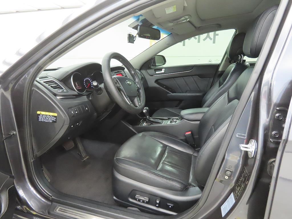 KIA K7 - Vista 5