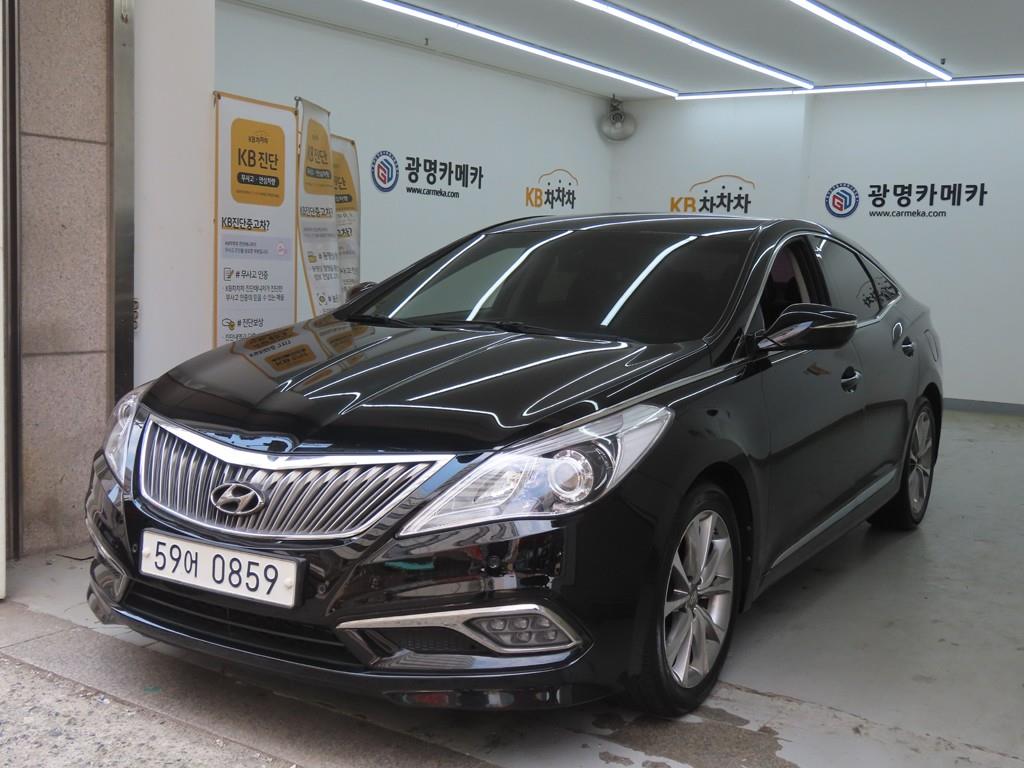 HYUNDAI Grandeur - Vista 2