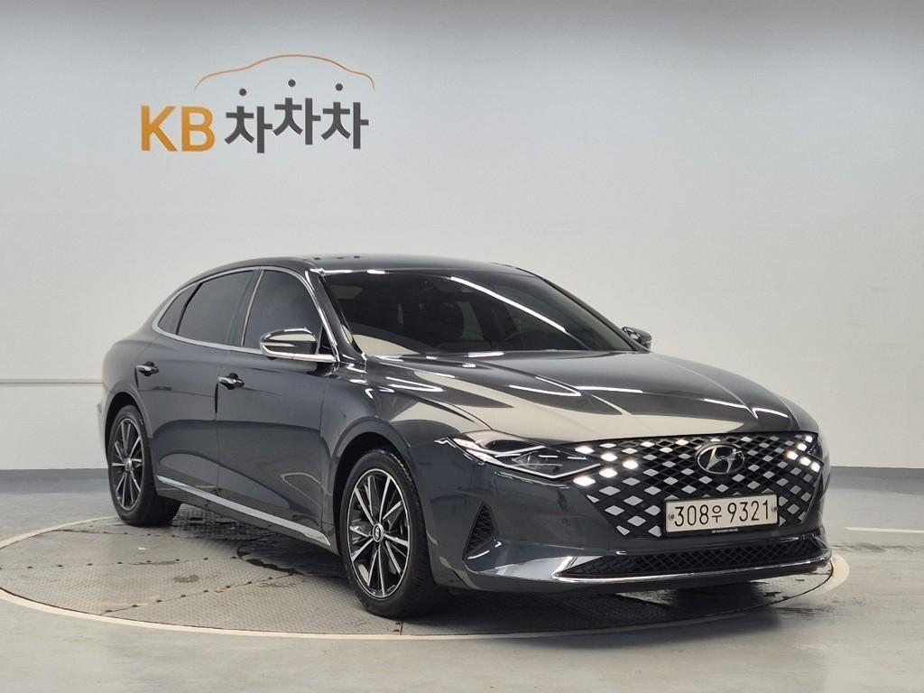 HYUNDAI Grandeur - Vista 4