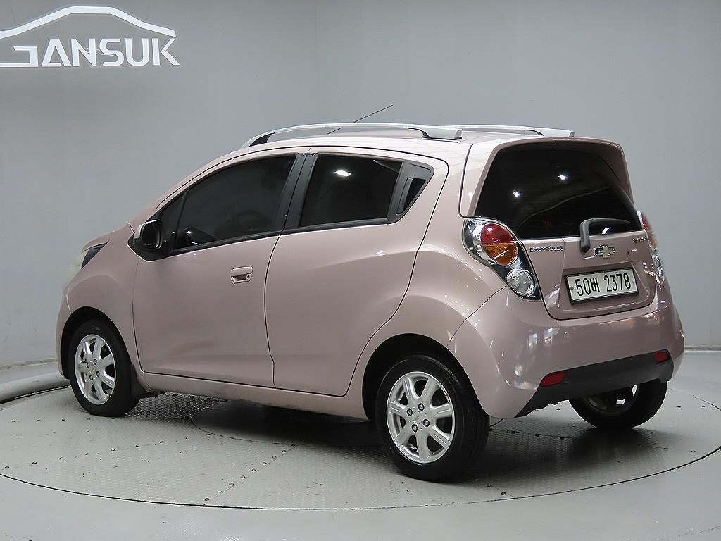 Chevrolet Spark - Vista 5