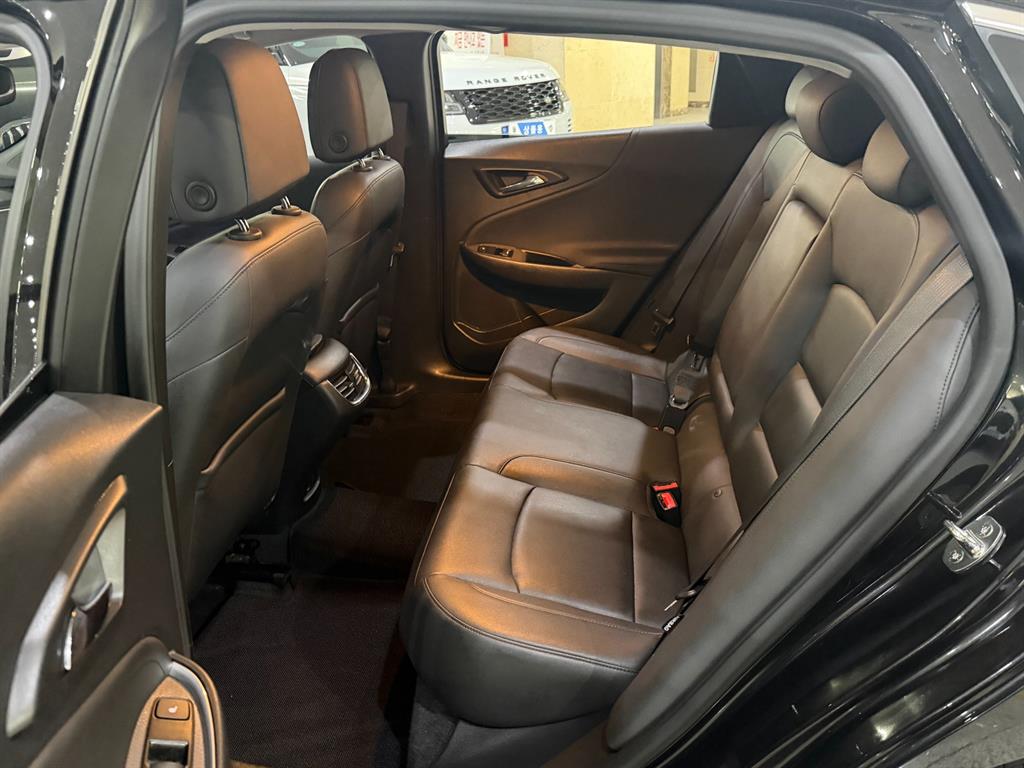 Chevrolet Malibu - Vista 7