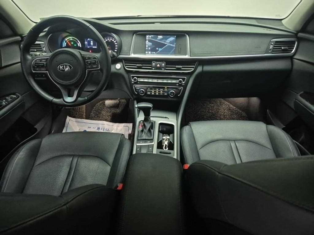 KIA K5 - Vista 7