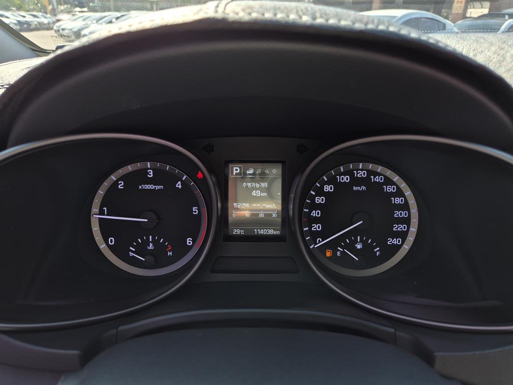 HYUNDAI Maxcruz - Vista 11