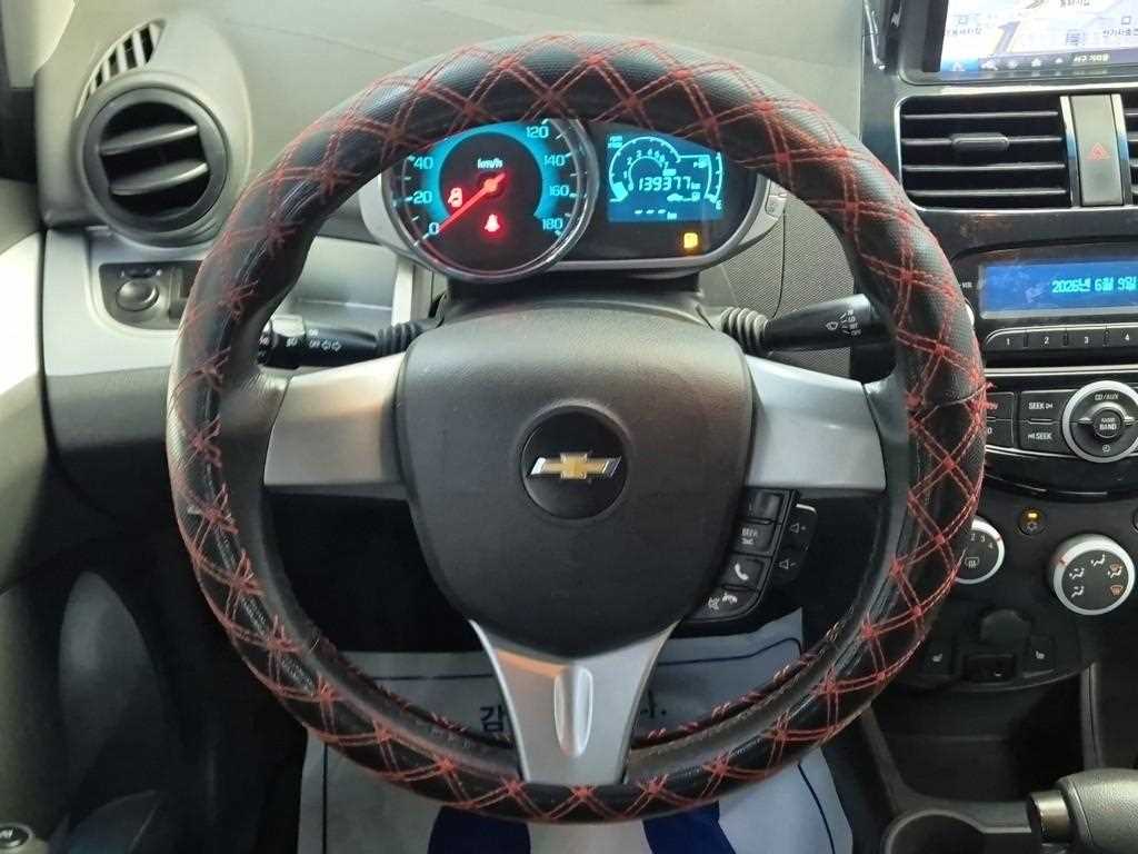 Chevrolet Spark - Vista 11