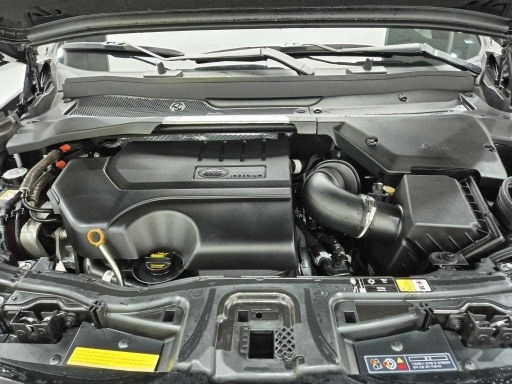 Land Rover Discovery Sports - Vista 5
