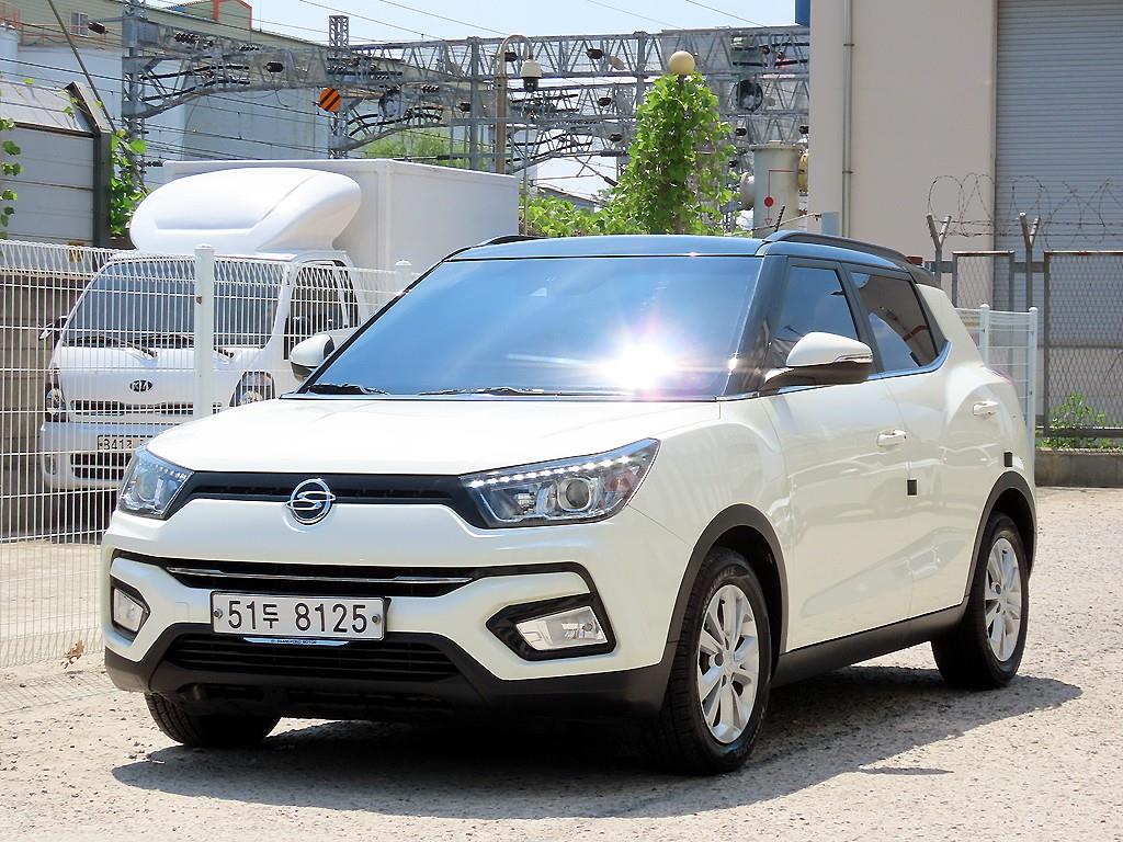 Ssangyong Tivoli - Vista 2