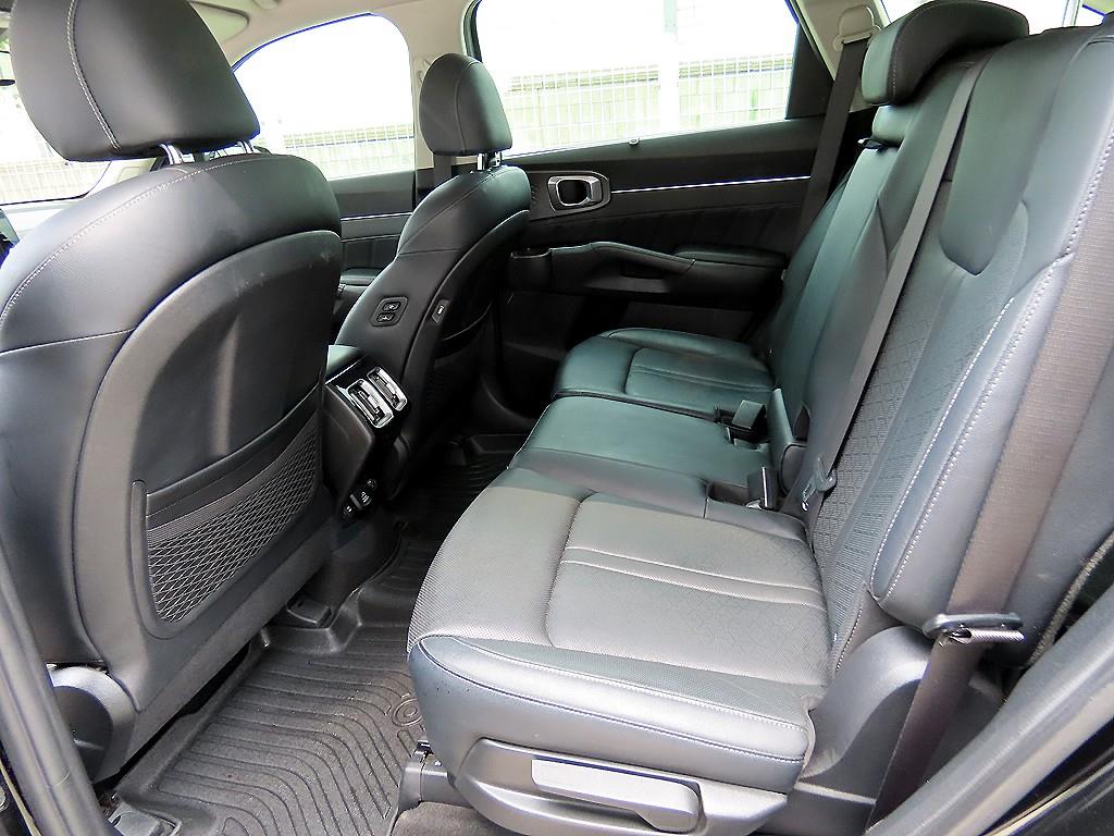 KIA Sorento - Vista 6
