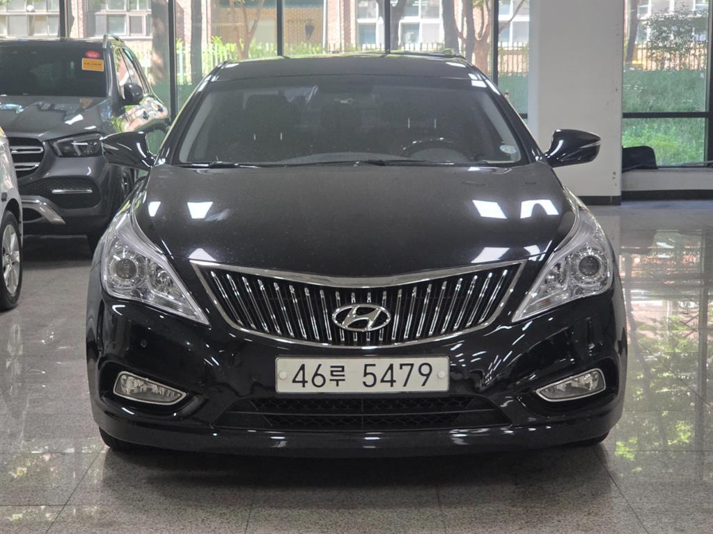 HYUNDAI Grandeur 2014 Negro - Importación desde Corea - HF Imports Iquique - Foto 1