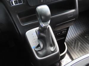 HYUNDAI Staria - Vista 12