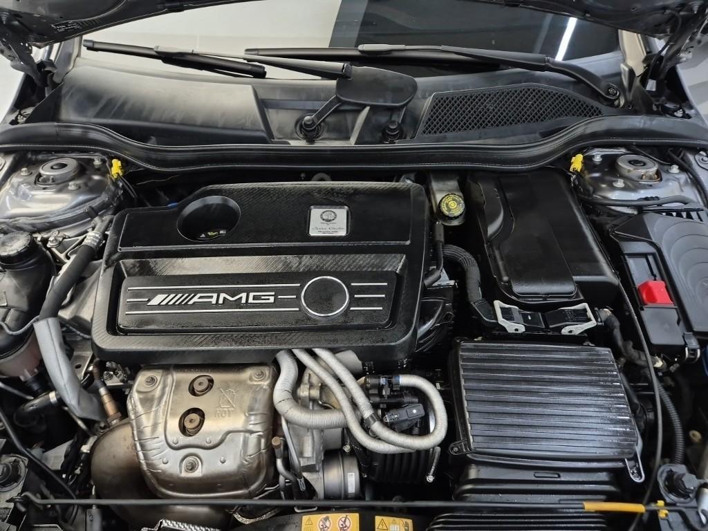 Mercedes Benz CLA Class - Vista 5