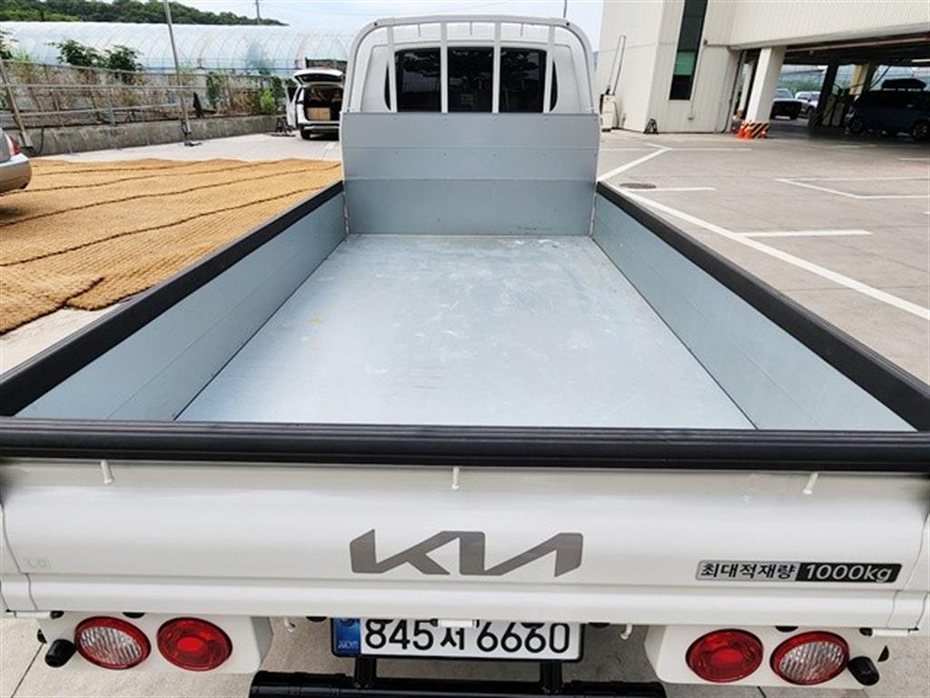 Small Truck Cargo (small) - Vista 7