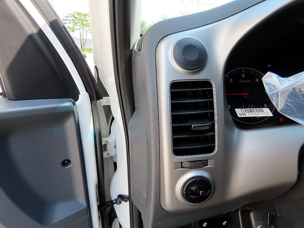 Small Truck Normal Box(High Deck) 2025 Blanco - Importación desde Corea - HF Imports Iquique - Foto 13