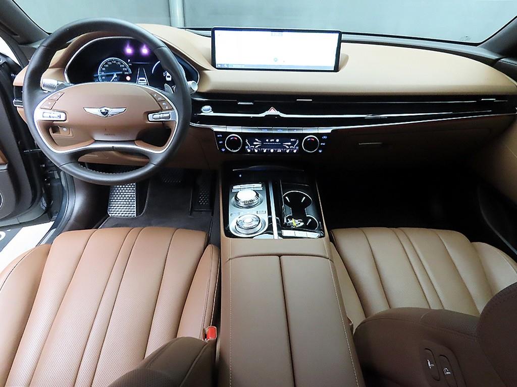 Genesis G80 - Vista 7