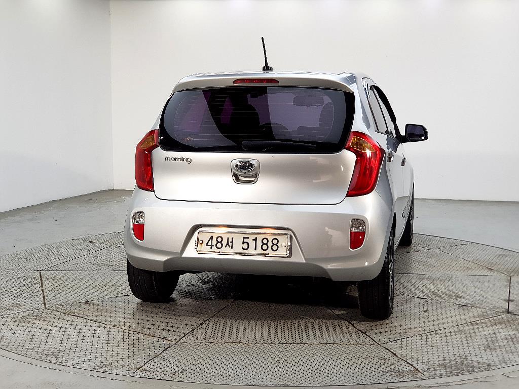 KIA Morning - Vista 3