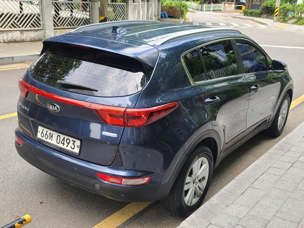 KIA Sportage - Vista 5