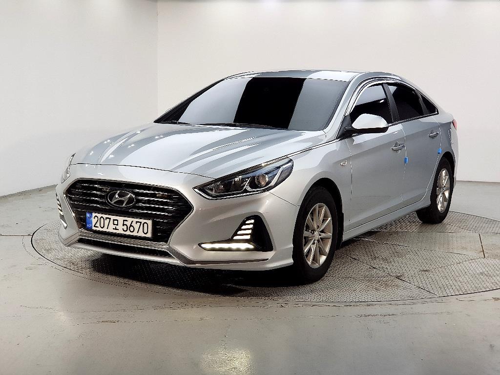 HYUNDAI Sonata 2018 Plateado - Importación desde Corea - HF Imports Iquique - Foto 1