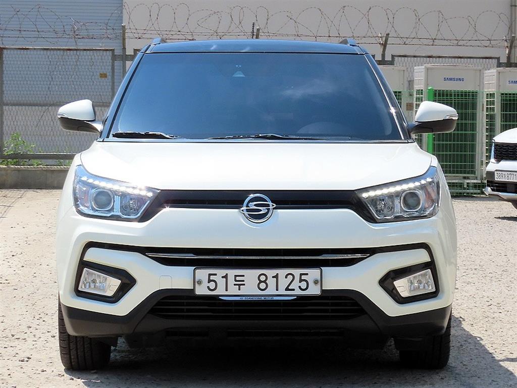 Ssangyong Tivoli 2019 Blanco - Importación desde Corea - HF Imports Iquique - Foto 1