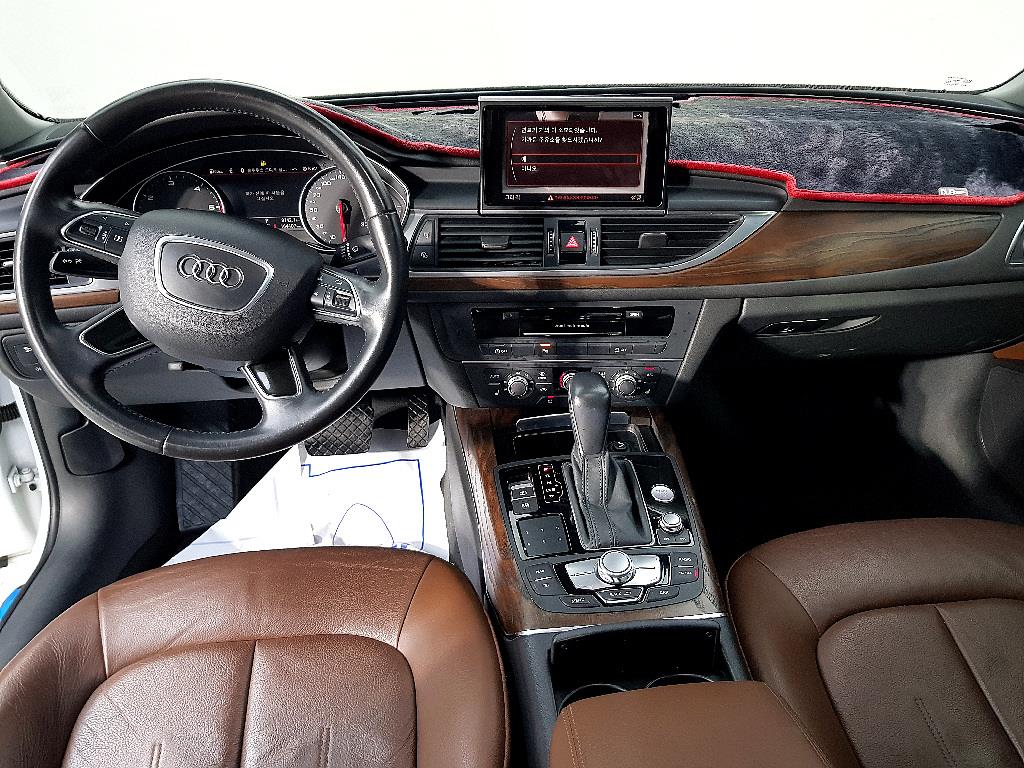 Audi A6 - Vista 5