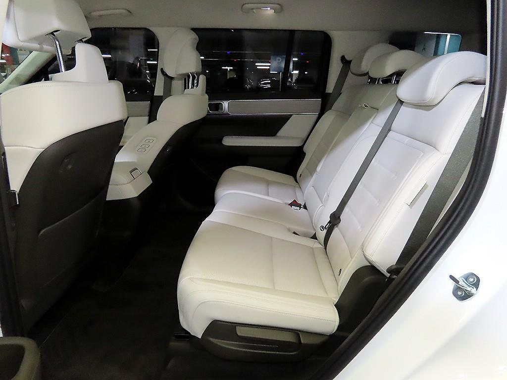 HYUNDAI Santa Fe - Vista 7