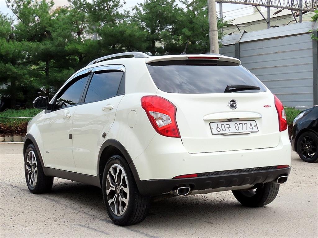 Ssangyong Korando - Vista 3