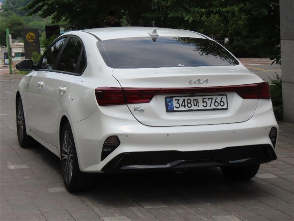 KIA K3 - Vista 7