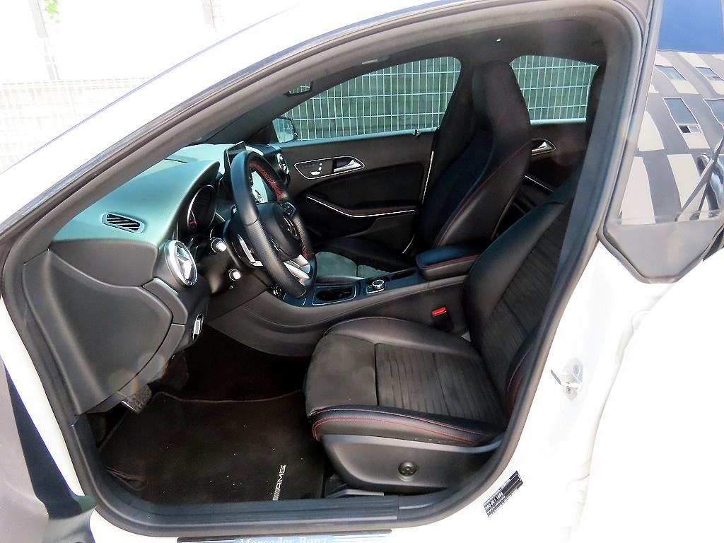 Mercedes Benz CLA Class - Vista 5