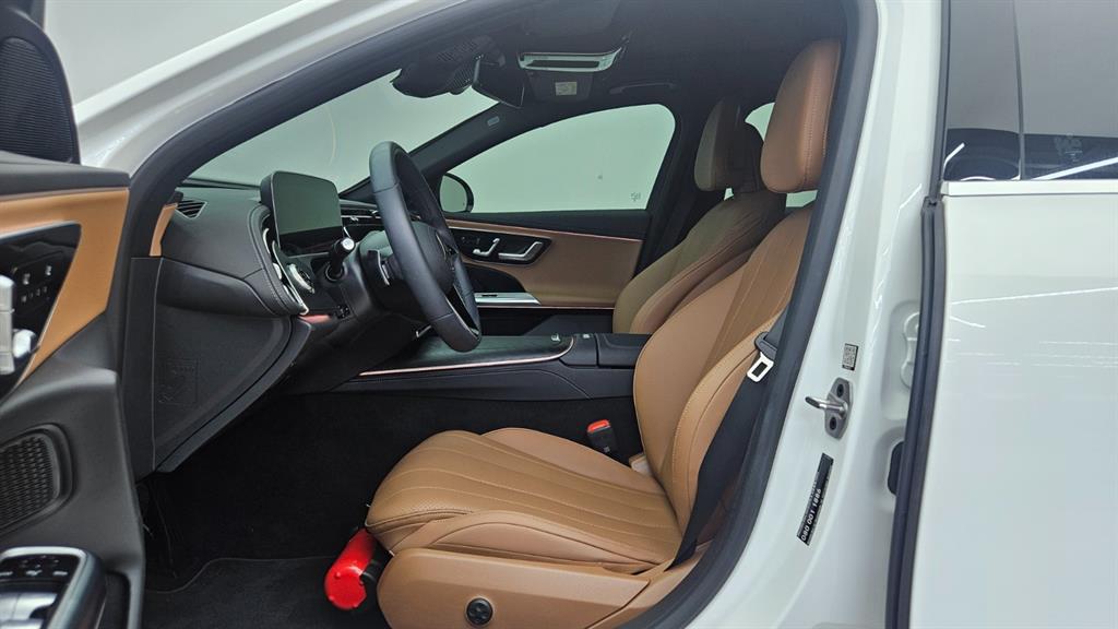 Mercedes Benz E class - Vista 10