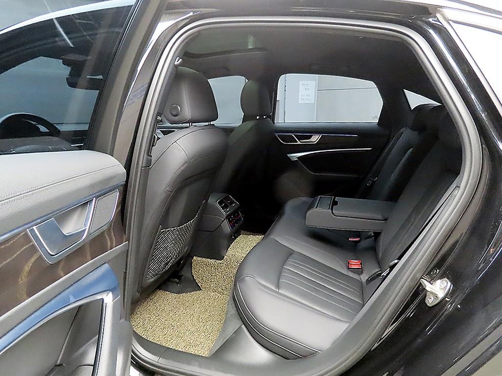 Audi A6 - Vista 6