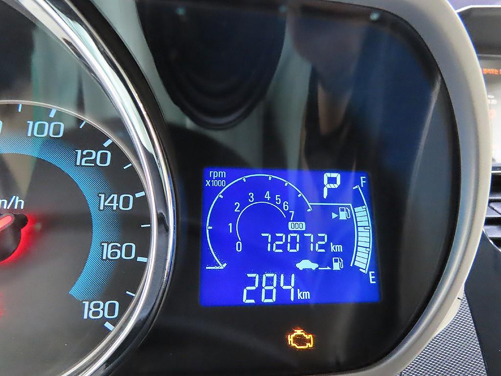 Chevrolet Spark - Vista 11
