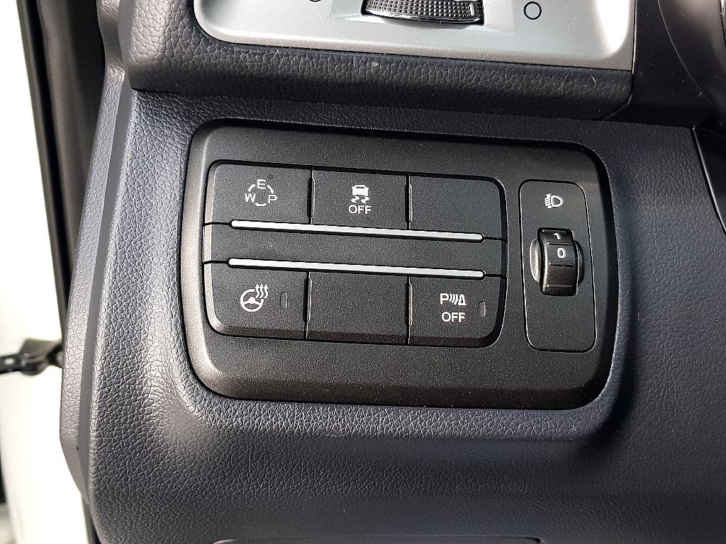 Ssangyong Tivoli - Vista 11