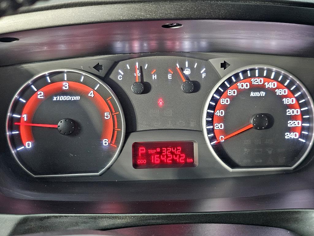 Ssangyong Korando - Vista 7