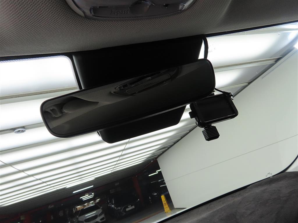HYUNDAI Ioniq 5 - Vista 11