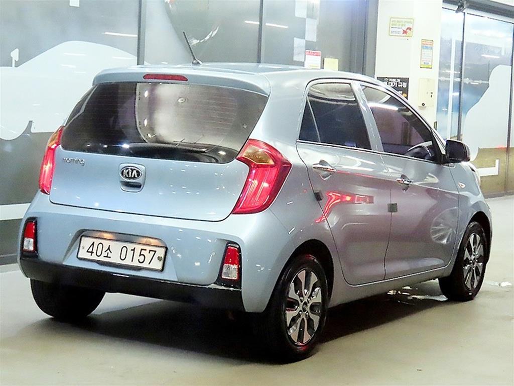 KIA Morning - Vista 4