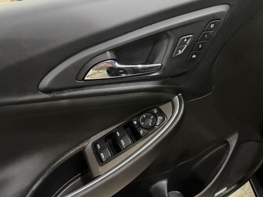 Chevrolet Malibu 2019 Negro - Importación desde Corea - HF Imports Iquique - Foto 14