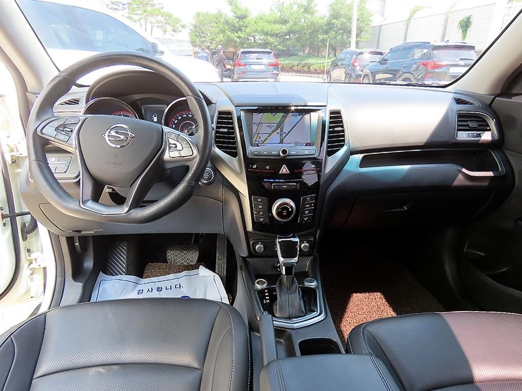 Ssangyong Tivoli - Vista 7