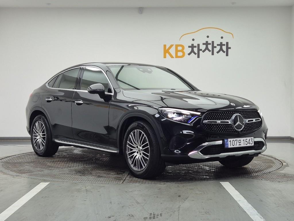 Mercedes Benz GLC Class - Vista 2