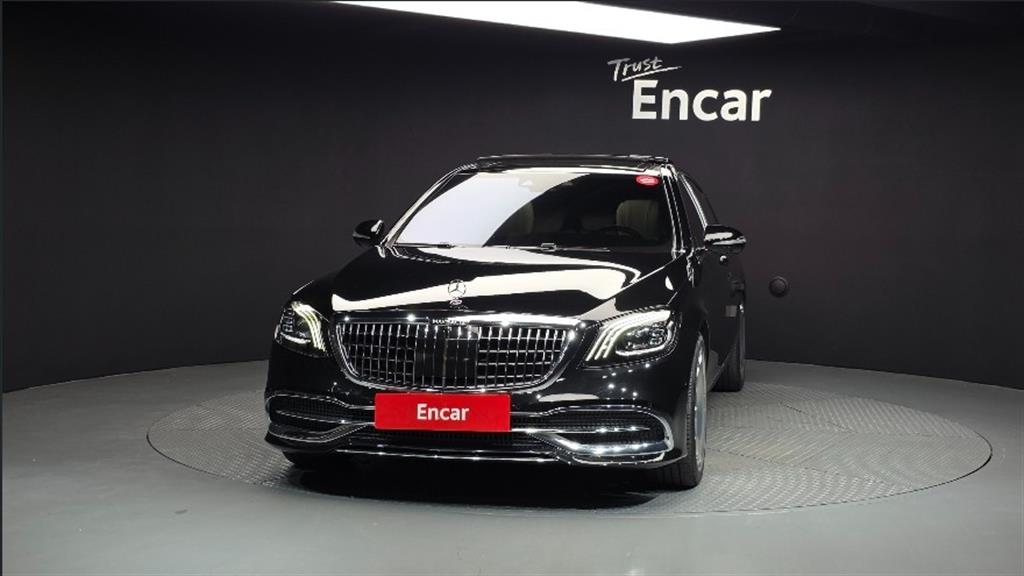 Mercedes Benz S Class - Vista 4