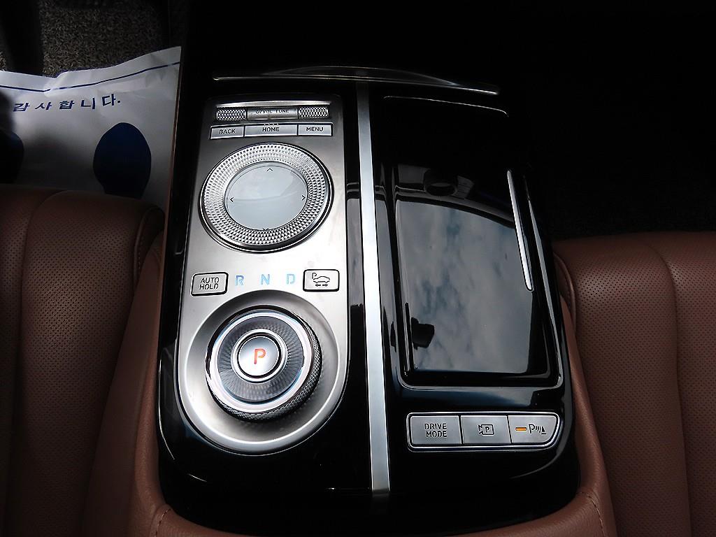 Genesis G80 - Vista 11