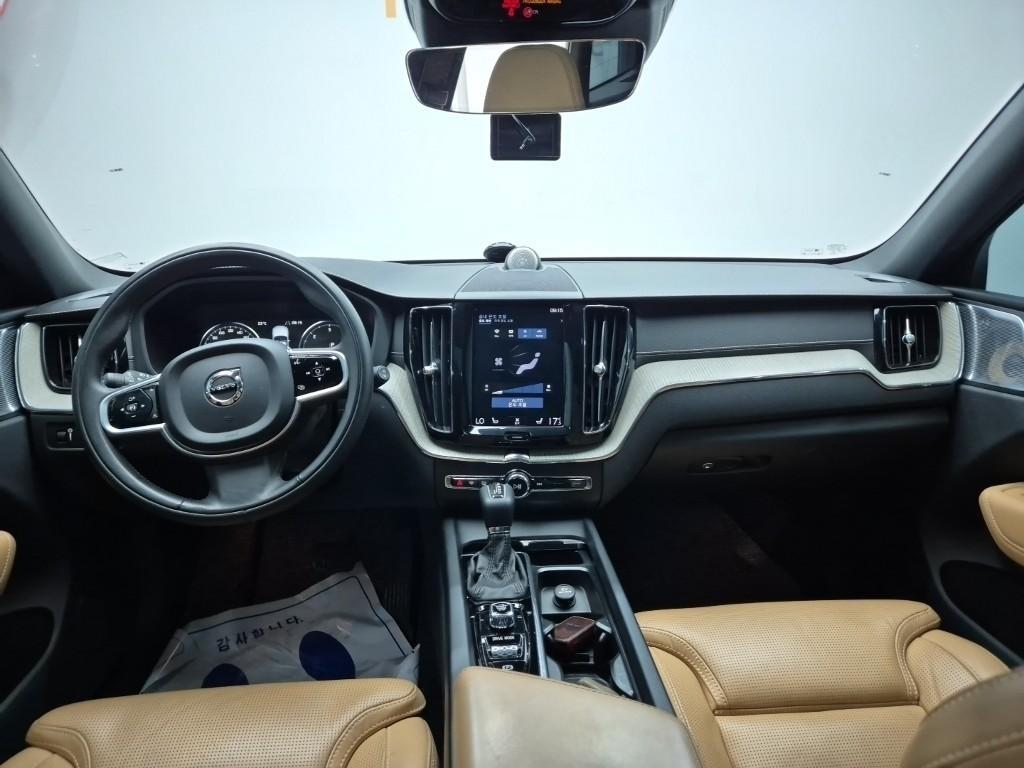 Volvo XC60 - Vista 7
